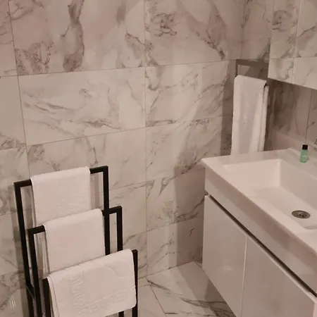 דירה Cozy Duplex Next To Masjid *